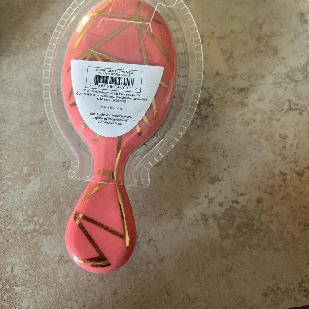 N/A wet brush